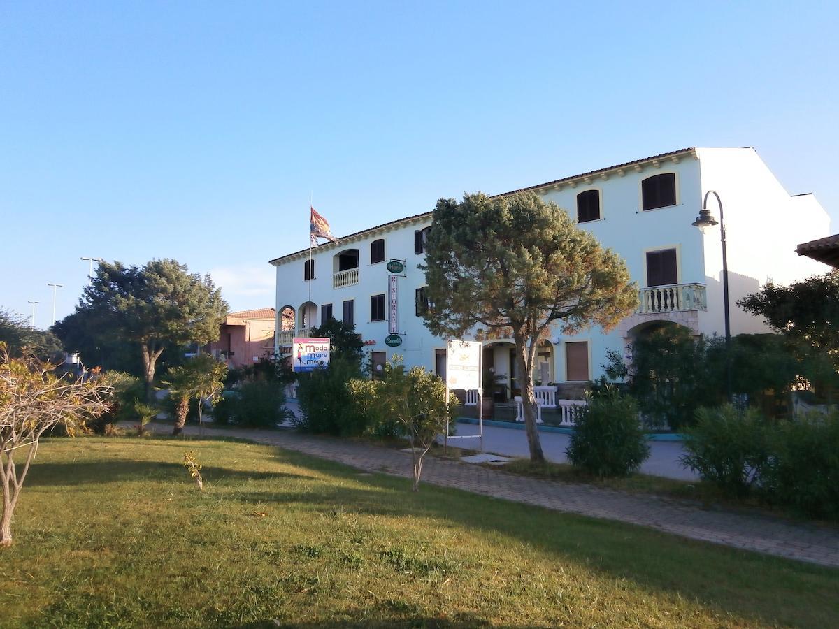 Hotel Smeraldo Canneddi Eksteriør bilde